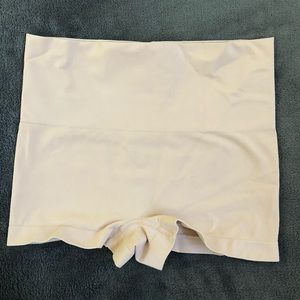 Spanx shapewear boy shorts